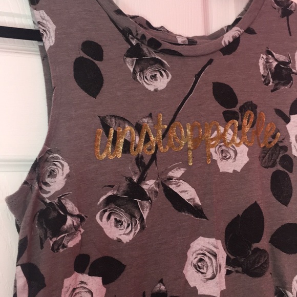 Delia’s Floral Muscle Tee - Picture 2 of 4